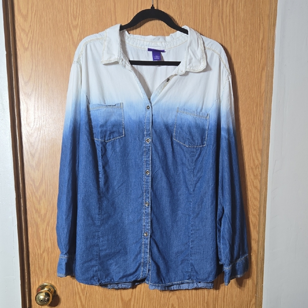 Catherines White and Blue Button Up